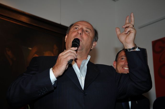 Ingrandisci la foto